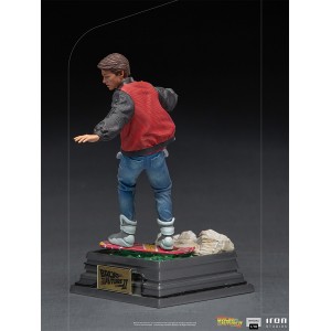 Iron Studios BTTF 2 MARTY MCFLY ON HOVERBOARD 1/10 ST
