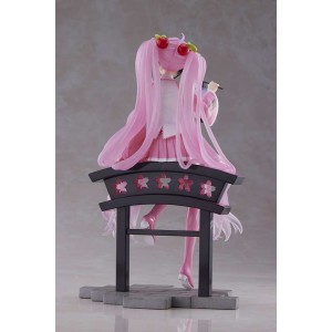 Taito Sakura Hatsune Miku Lantern Ver Amp+ Figure