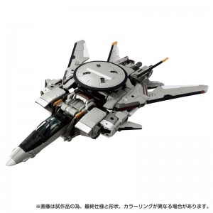 Takaratomy Diaclone Reboot TACTICAL MOVER TM-32 HORUS VERSAULTER MK-2  FSU/PATROL COMBAT MODEL 