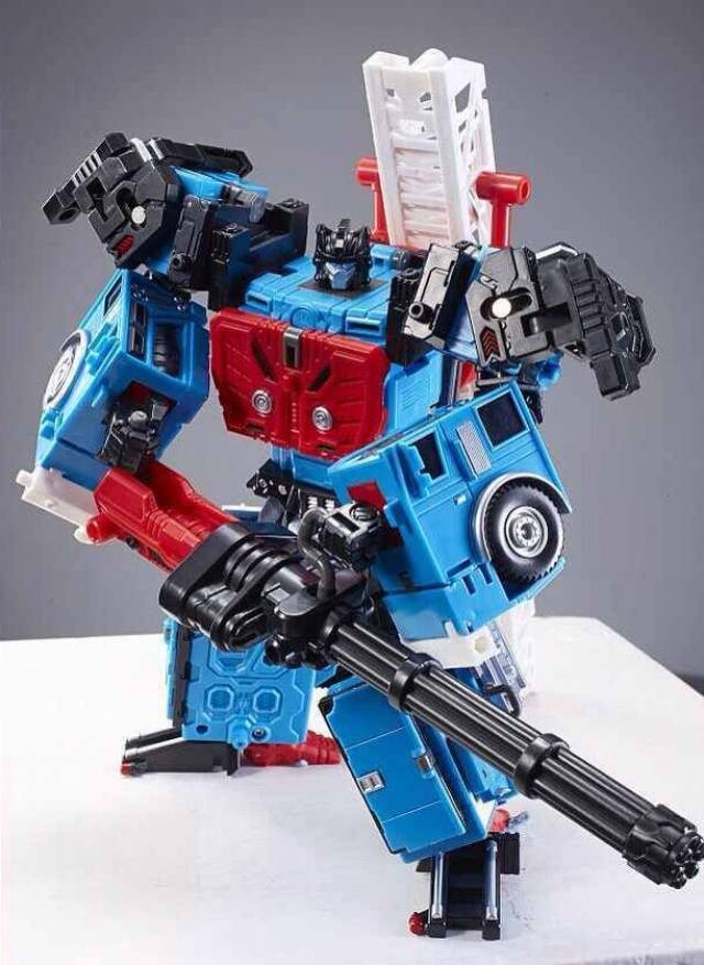 Transformers 3D Party TFC Promethues/Defensor Protectobot Team(Aperto per Controllo)