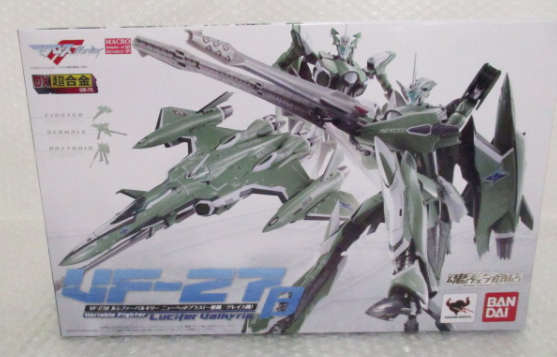 Bandai DX Chogokin GE-72 Macross Frontier VF-27B Lucifer BETA Grace Connor Custom
