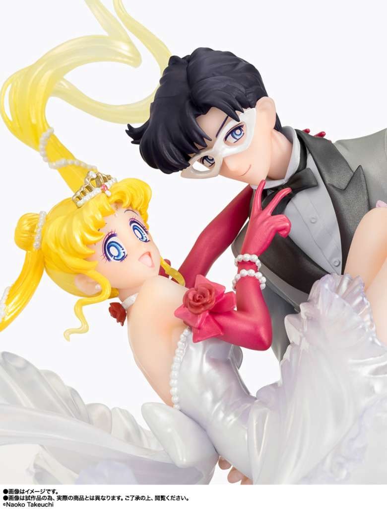Bandai Figuarts Zero Sailor Moon Usagi & Tuxedo Mask Moonlight Glow Chouette