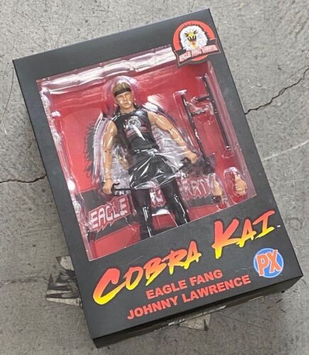 Diamond Select Toys Cobra Kai Series 1 DLX Johnny Lawrence "Eagle Fangs"