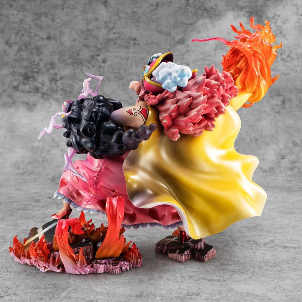 Megahouse One Piece Pop Maximum Big Mom Lilin Statue