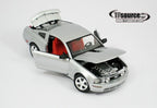 Takaratomy Transformers Binaltech BT-10 Grimlock feat. Ford Mustang GT
