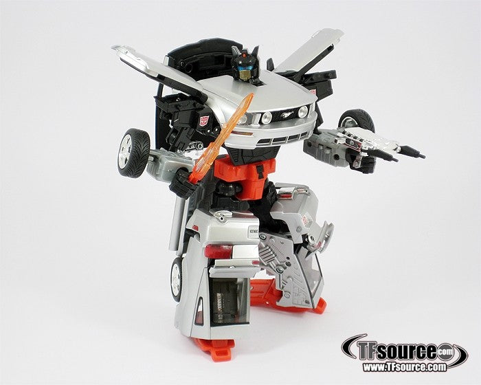 Takaratomy Transformers Binaltech BT-10 Grimlock feat. Ford Mustang GT