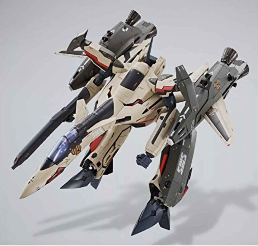 Bandai DX Chogokin GE-69 Macross Frontier VF-19 Advance
