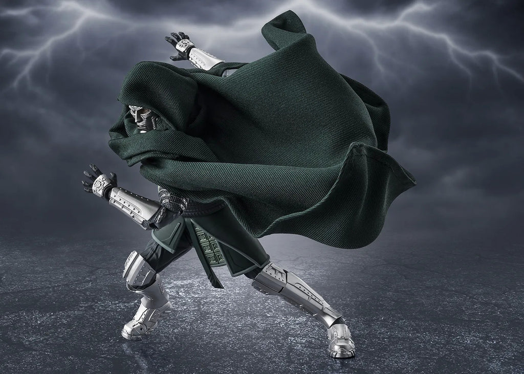 Bandai S.H.Figuarts Avengers Doomsday Doctor Doom