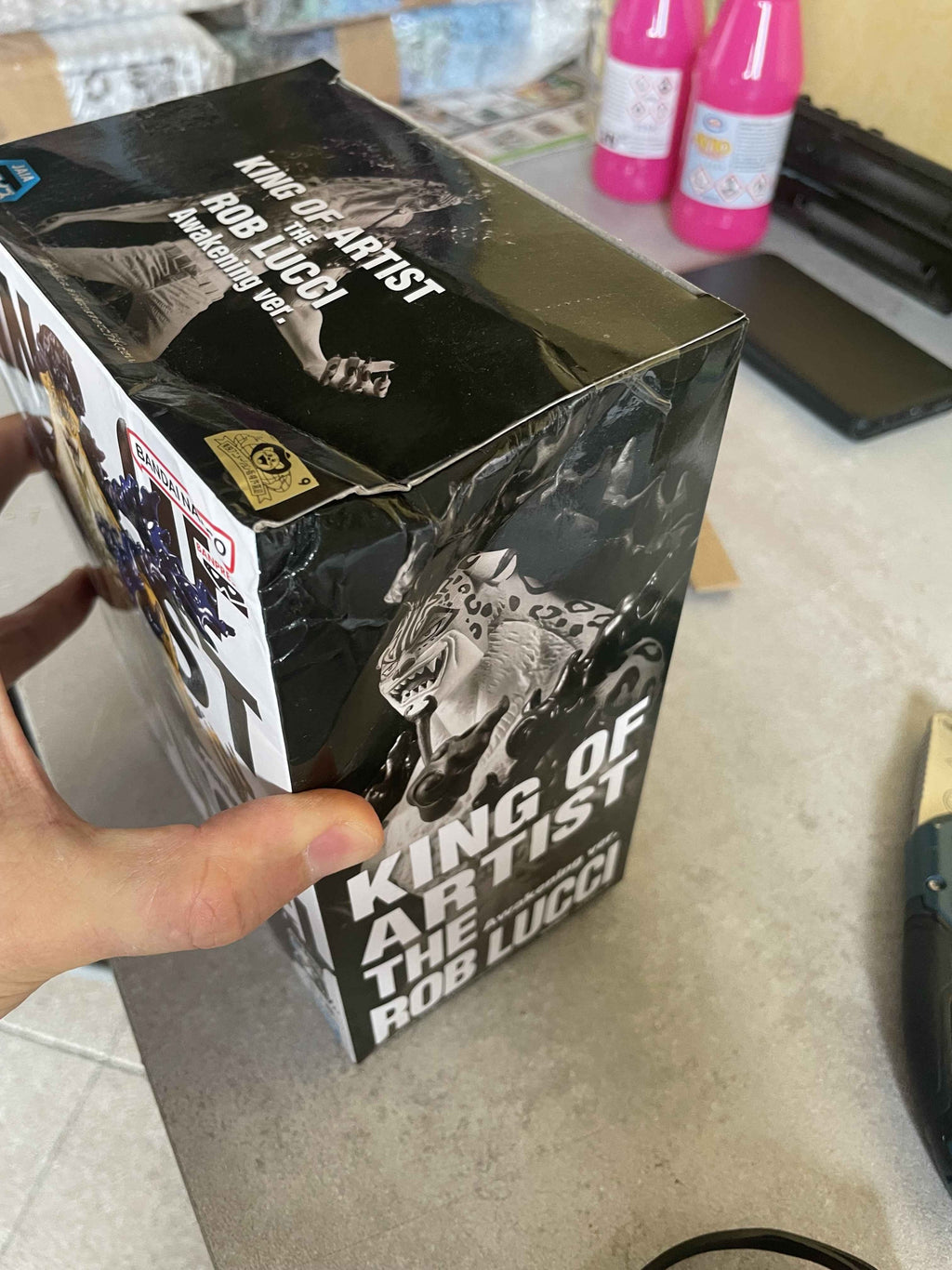 BANPRESTO ONE PIECE KING OF ARTIST ROB LUCCI AWAKENING VERSION(Scatola Danneggiata)