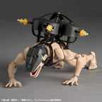 Kaiyodo Revoltech Amazing Yamaguchi Attack On Titan Cart Titan