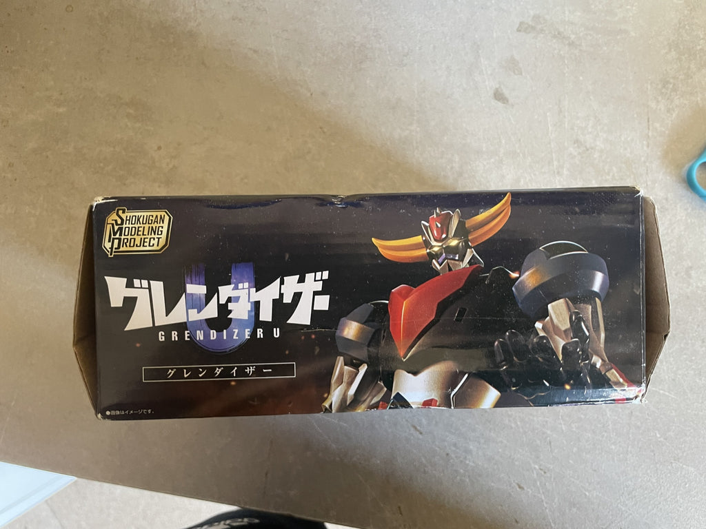 Bandai SMP(SHOKUGAN MODELING PROJECT) Grendizer U (Scatola Schiacciata)