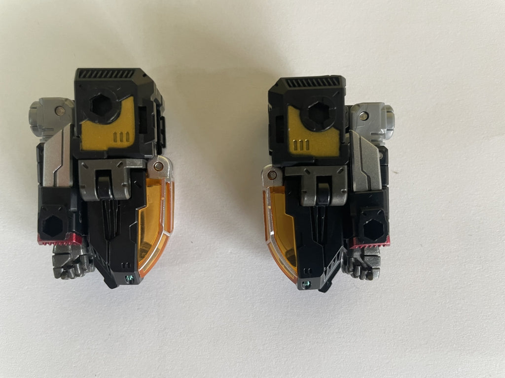 Official Takaratomy Patch x Diaclone Reboot DA-104 DIA GUARDION ZEROS