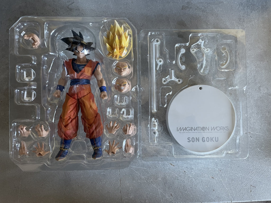 Bandai Imagination Works Dragon ball Z DBZ Goku Action Figure(Aperto x Controllo)